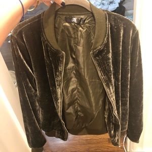 Olive green velvet bomber jacket - missguided